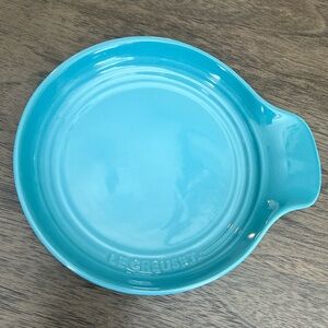 Le Creuset Signature Stoneware Spoon Rest, 6 Inches, Caribbean